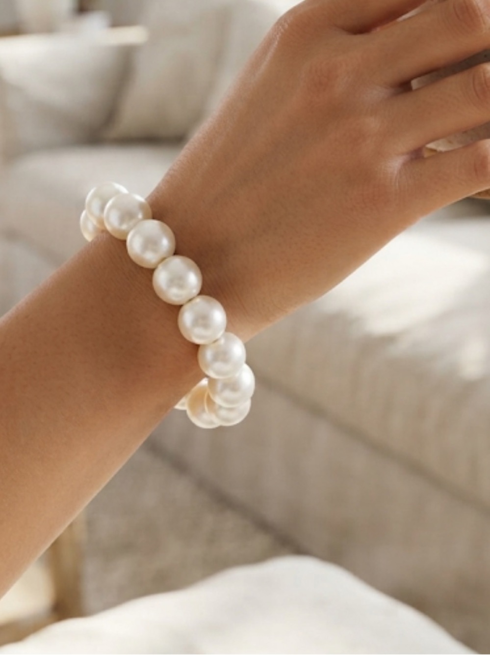 Ivory Pearl Bead Stretch Bracelet